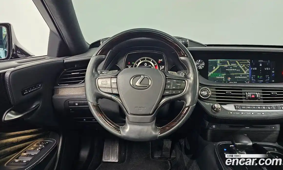 Lexus LS 2018 3.4 гидро в Москве № 1764968, фото 12