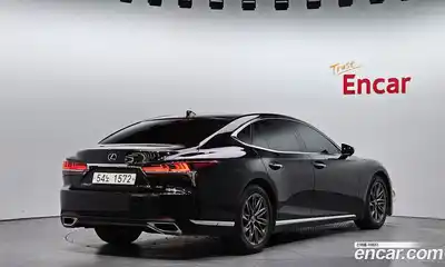 Lexus LS 2018 3.4 гидро в Москве № 1764968, миниатюра 2