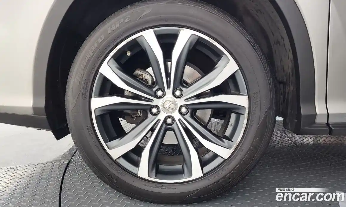 Lexus RX 2017 3.5 гидро в Москве № 1764970, фото 5