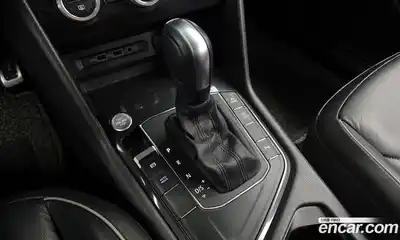 Volkswagen Tiguan 2020 2.0 гидро в Москве № 1765121, миниатюра 9