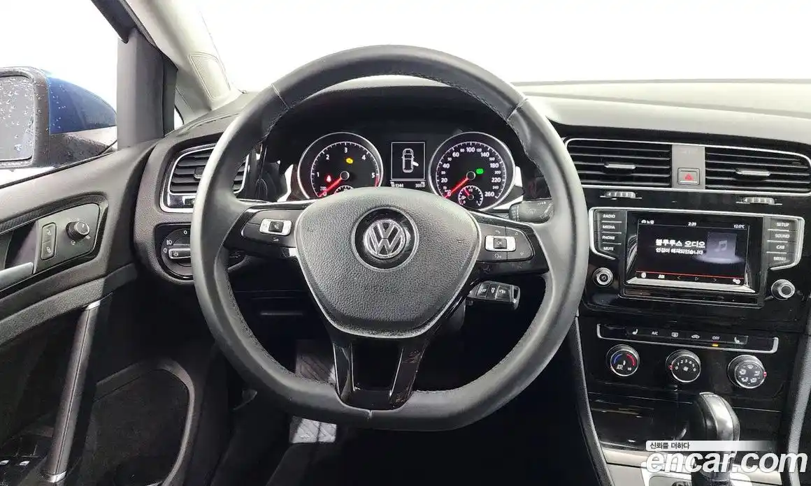 Volkswagen Golf 2013 1.6 гидро в Москве № 1765304, фото 12
