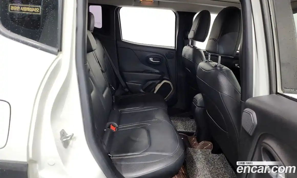 Jeep Renegade 2015 2.0 гидро в Москве № 1766263, фото 11