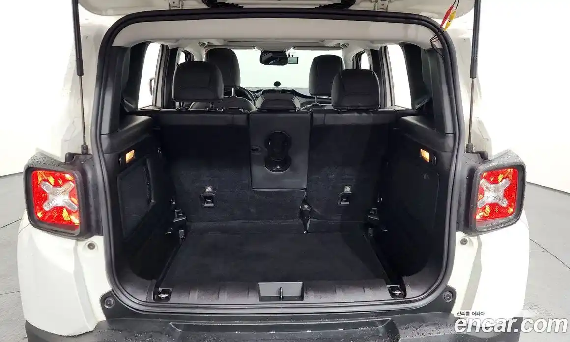 Jeep Renegade 2015 2.0 гидро в Москве № 1766263, фото 20