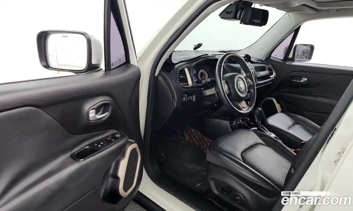 Jeep Renegade 2015 2.0 гидро в Москве № 1766263, фото 10