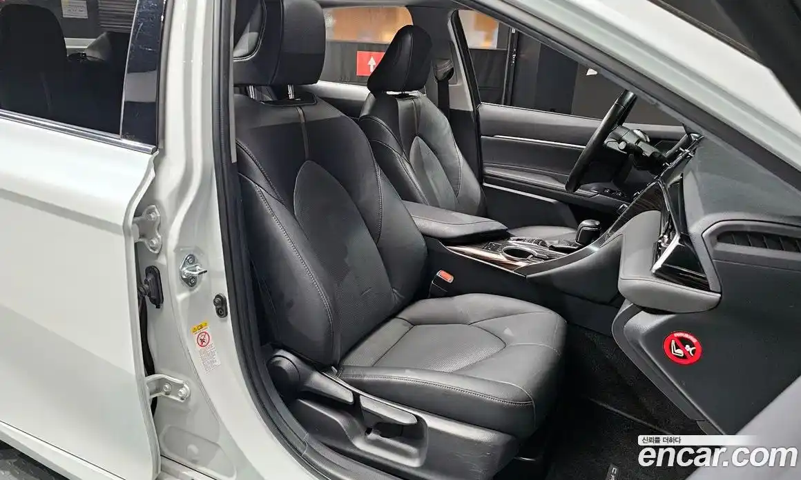 Toyota Camry 2018 2.5 гидро в Москве № 1766849, фото 11