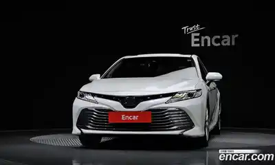 Toyota Camry 2018 2.5 гидро в Москве № 1766849, миниатюра 3