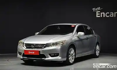Honda Accord, 2015