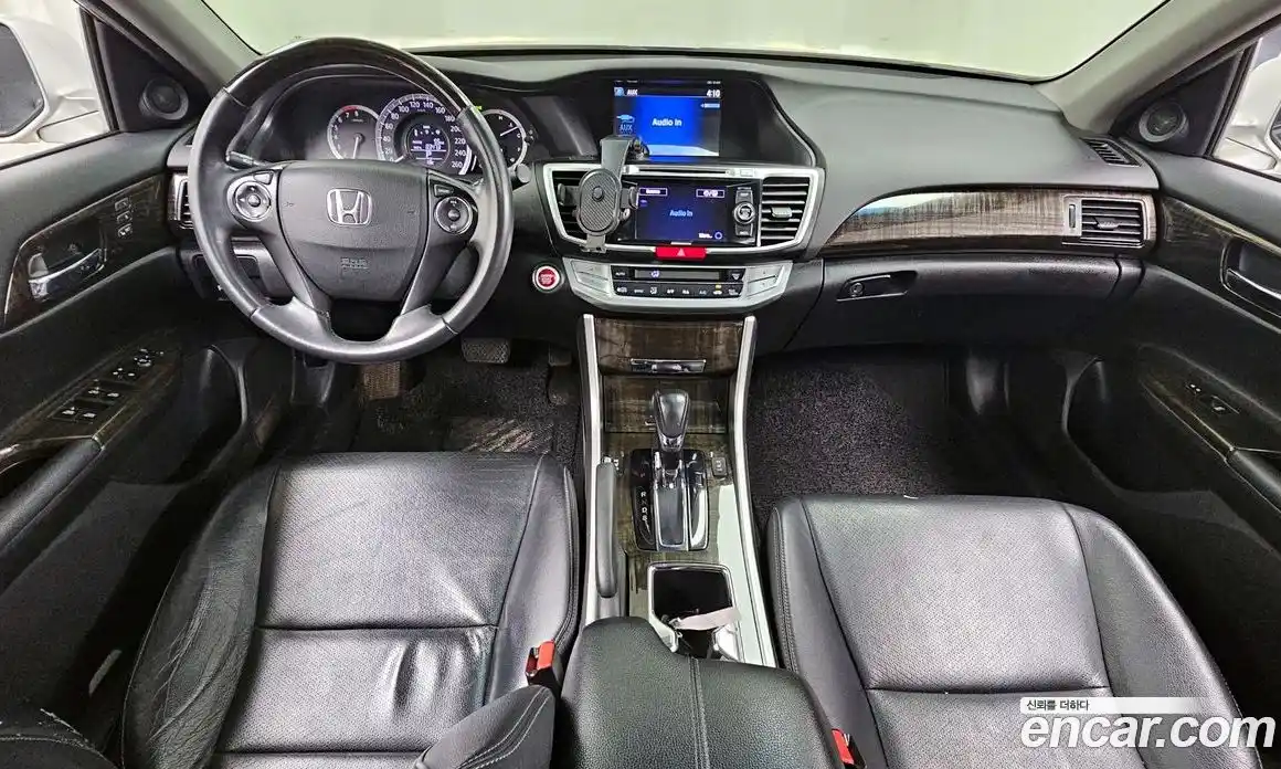 Honda Accord 2015 3.5 гидро в Москве № 1767332, фото 7