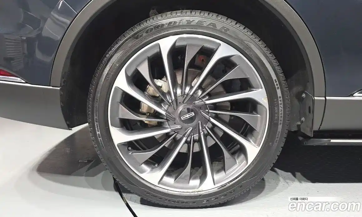 Lincoln Aviator 2022 3.0 гидро, фото 5