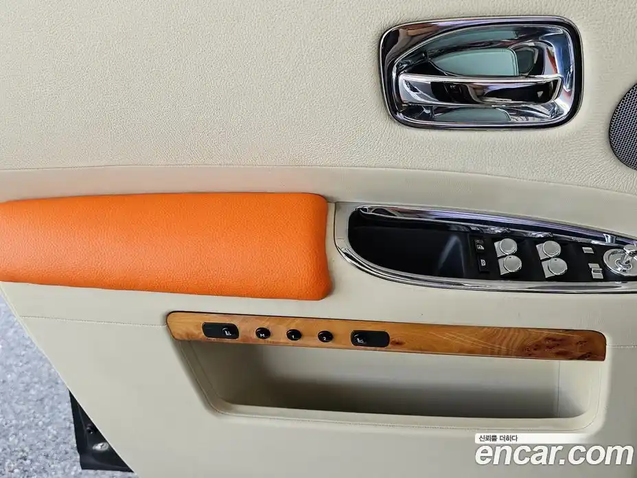Rolls-Royce Ghost 2013 6.6 гидро в Москве № 1772532, фото 17
