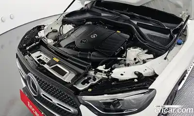 Mercedes-Benz GLC-Class 2023 2.0 гидро в Москве № 177996, миниатюра 6