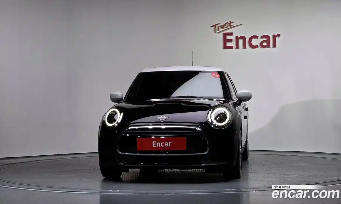 Mini Cooper 2021 1.5 гидро в Москве № 201126, фото 3