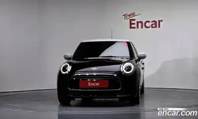 Mini Cooper 2021 1.5 гидро в Москве № 201126, миниатюра 3