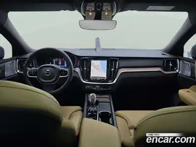 Volvo V60 2025 2.0 гидро в Москве № 230718, миниатюра 9