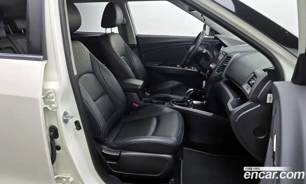 SsangYong TIBOLI 2019 1.6 гидро в Москве, фото 12