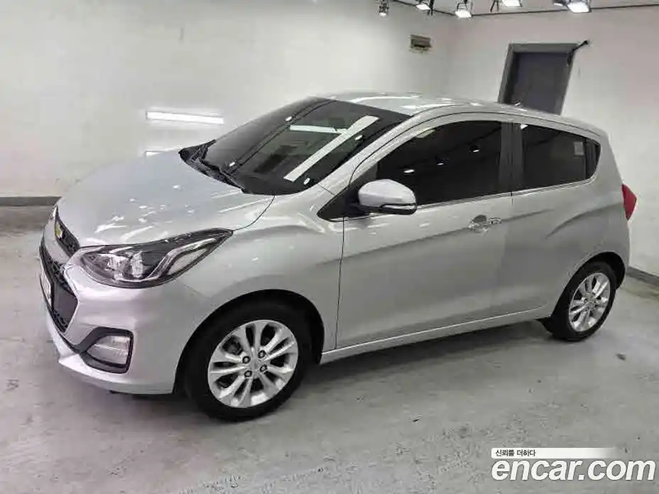 Chevrolet Spark 2019 1.0 гидро в Москве, фото 3