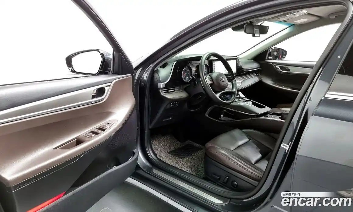 Hyundai Grandeur 2021 2.5 гидро в Москве № 126148, фото 10