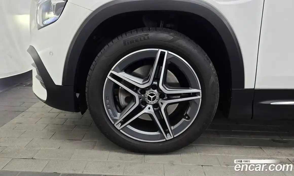 Mercedes-Benz GLB-Class 2022 2.0 гидро в Москве № 140529, фото 5