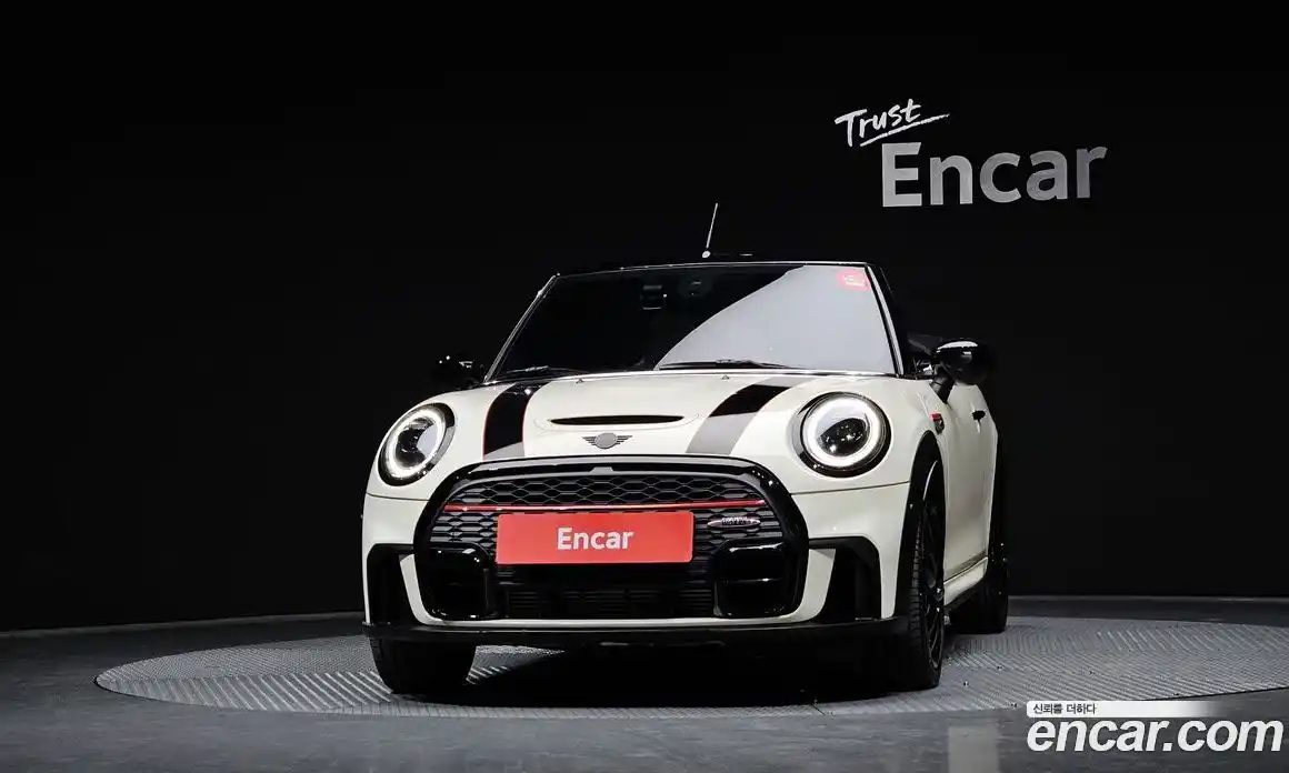 Mini Cooper Convertible 2022 2.0 гидро в Москве № 140760, фото 3