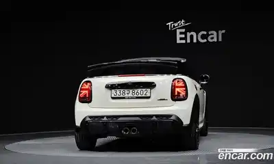 Mini Cooper Convertible 2022 2.0 гидро в Москве № 140760, миниатюра 4