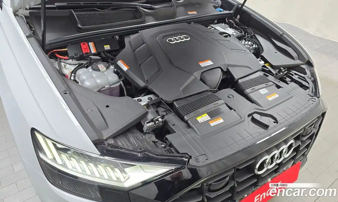 Audi Q8 2023 3.0 гидро в Москве № 162352, фото 6