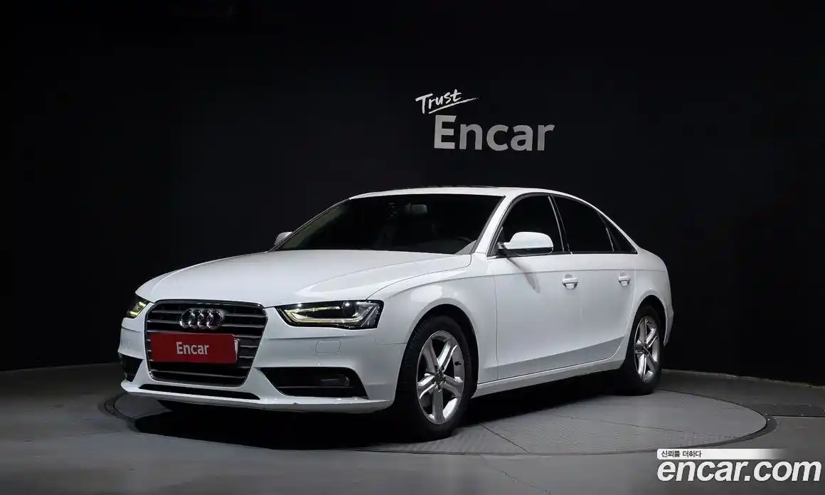 Audi A4 2015 2.0 гидро в Москве № 163035, фото 1