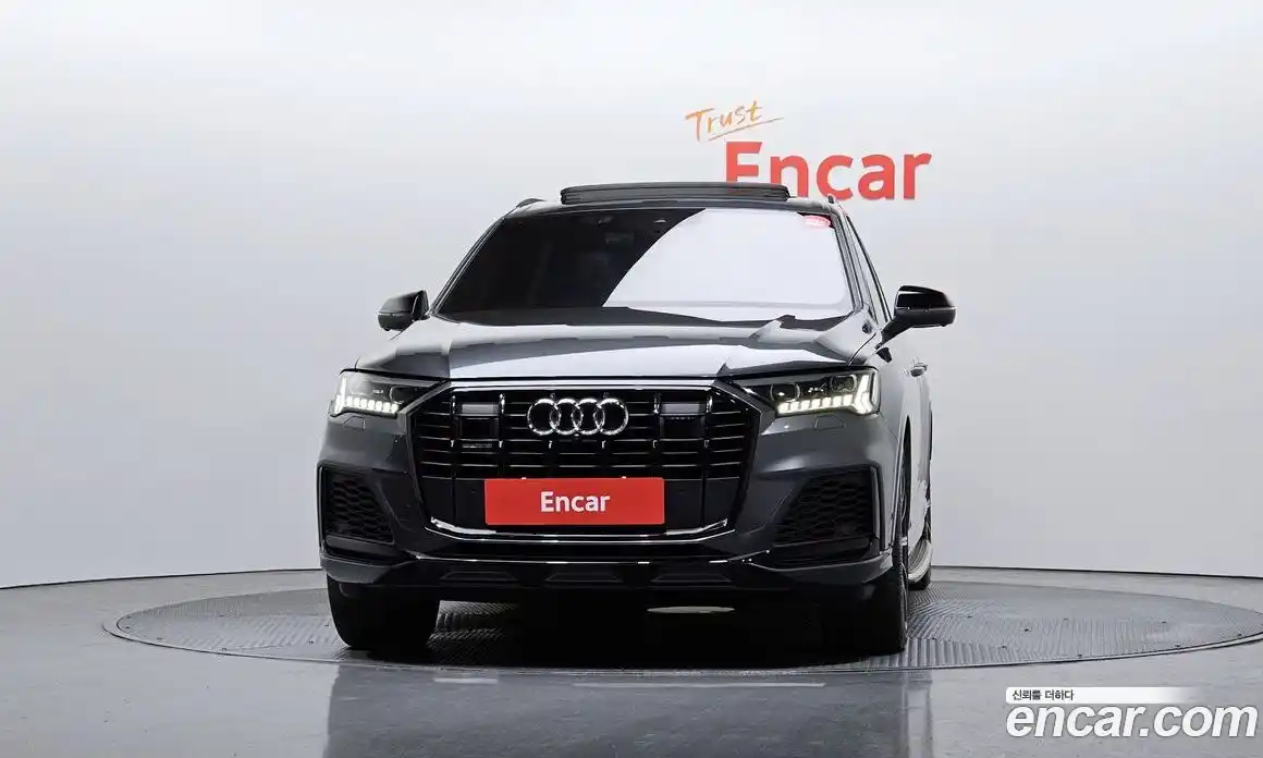 Audi Q7 2021 3.0 гидро в Москве № 163356, фото 3