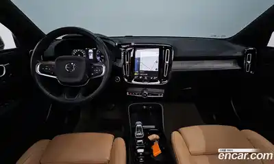 Volvo XC40 2020 2.0 гидро в Москве № 164473, миниатюра 7