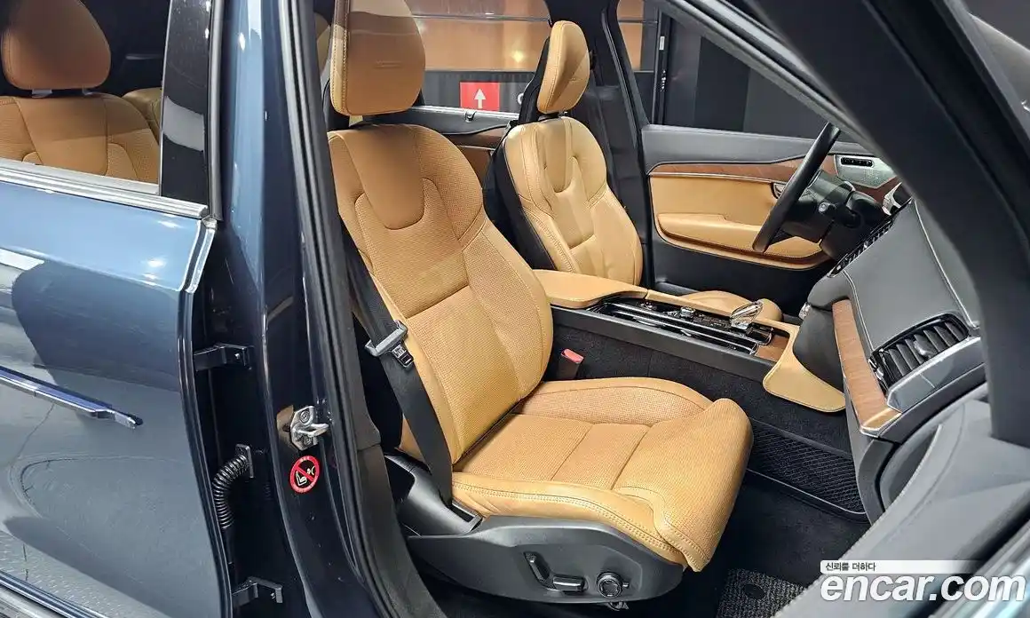 Volvo XC90 2020 2.0 гидро в Москве № 164488, фото 10
