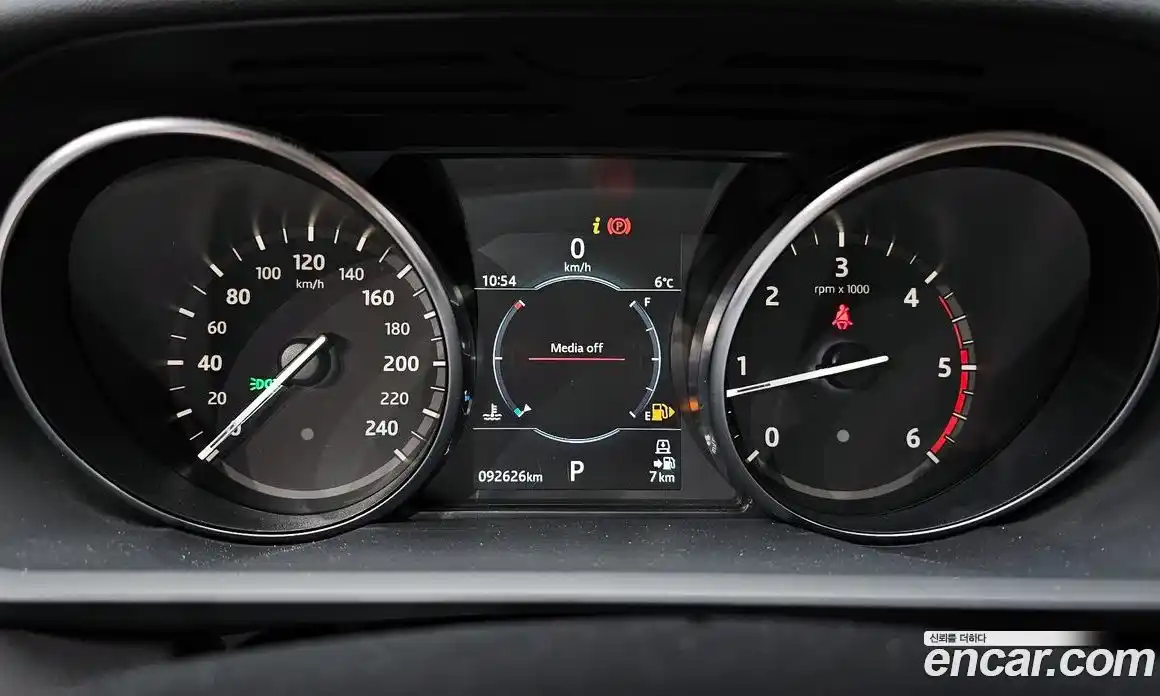 Land Rover Discovery 2018 2.0 гидро в Москве № 166352, фото 8