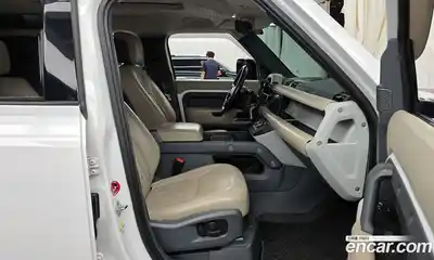 Land Rover Defender 2022 3.0 гидро в Москве № 166374, миниатюра 11
