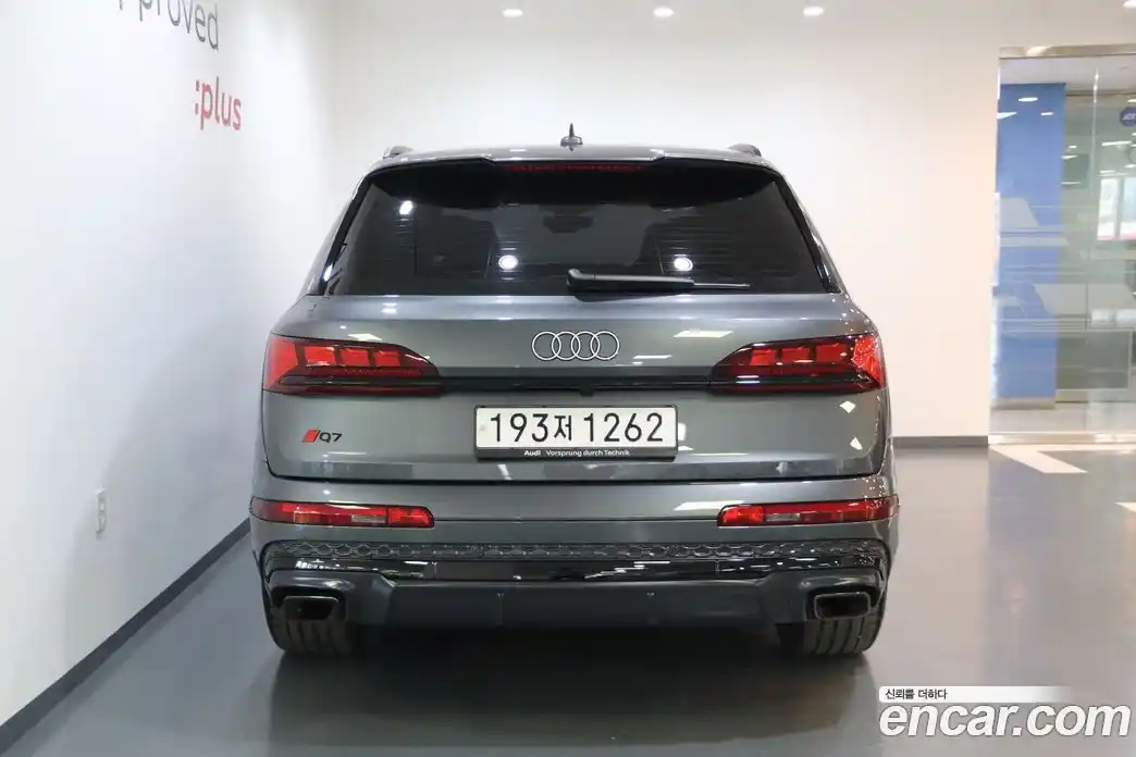 Audi Q7 2025 3.0 гидро в Москве № 1691339, фото 4