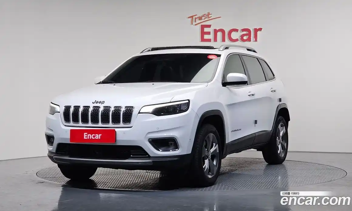 Jeep Cherokee 2021 2.4 гидро в Москве № 169348, фото 1