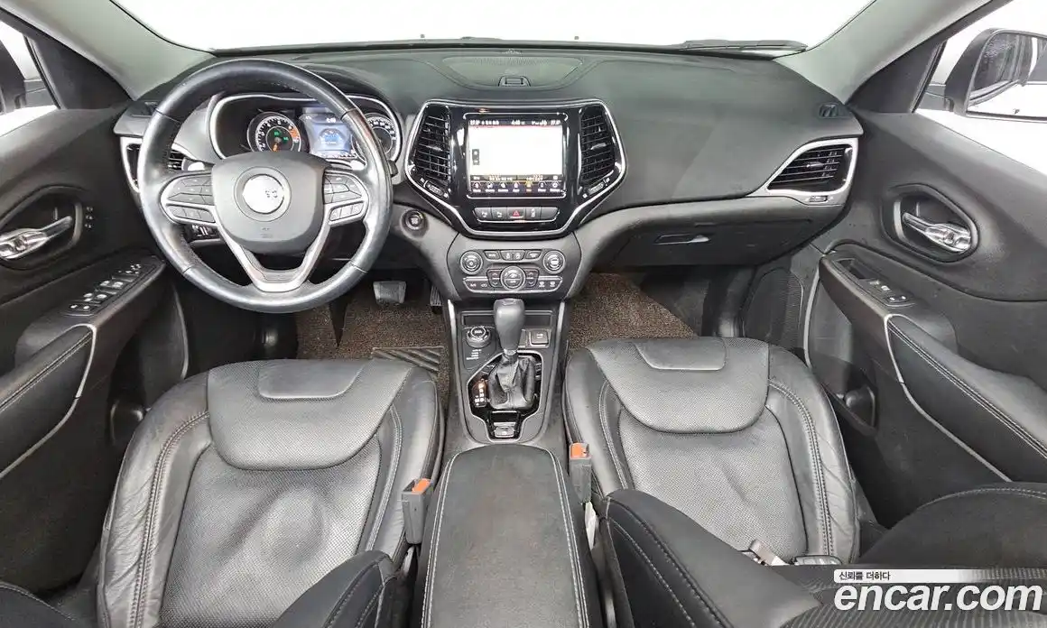 Jeep Cherokee 2021 2.4 гидро в Москве № 169348, фото 7