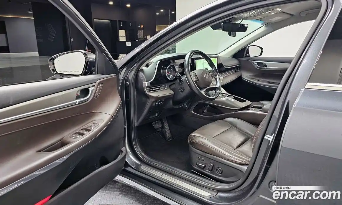 Hyundai Grandeur 2020 2.5 гидро в Москве № 1757625, фото 10