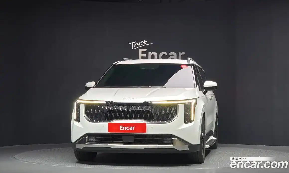 Kia Canival 2023 2.2 гидро в Москве № 1758382, фото 3