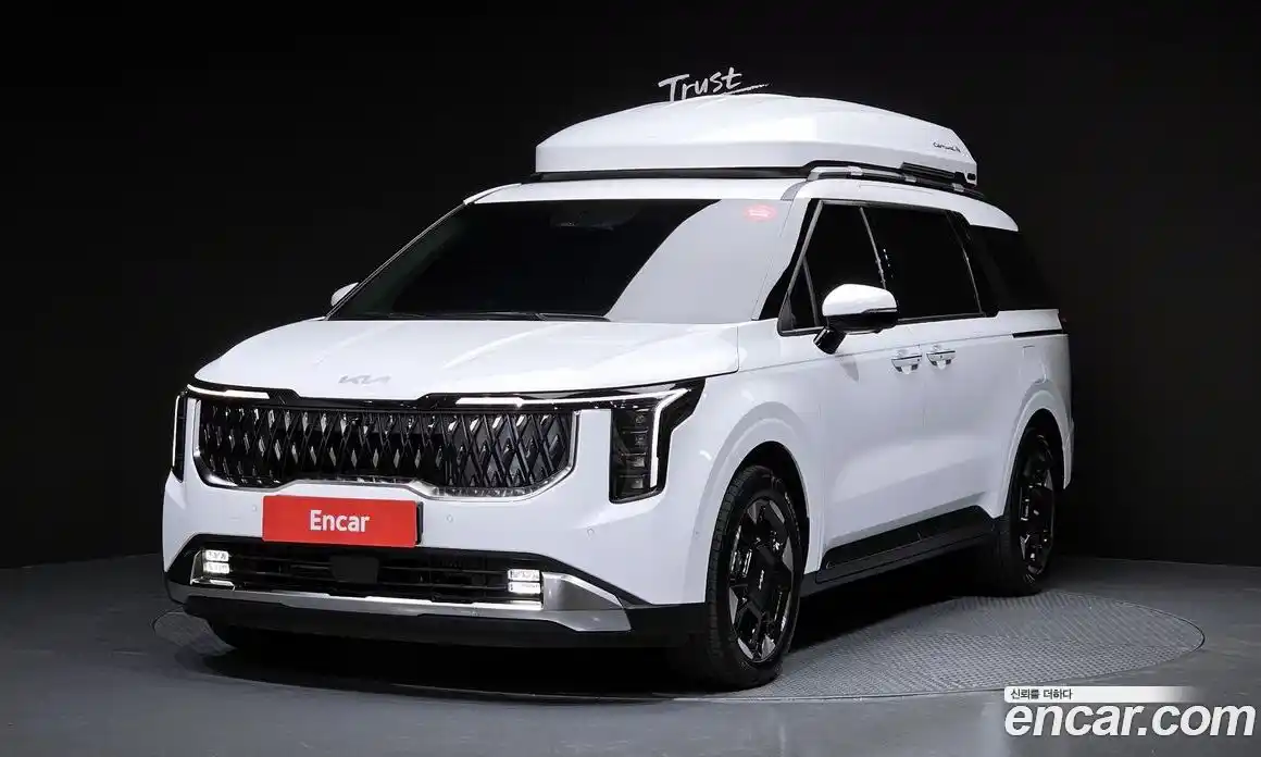 Kia Canival 2024 1.6 гидро в Москве № 1758530, фото 1