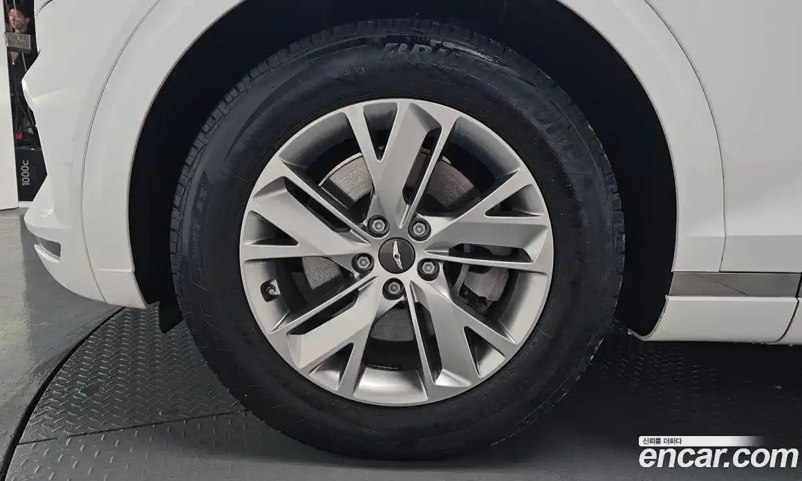 Genesis GV70 2022 2.5 гидро в Москве № 1758691, фото 5