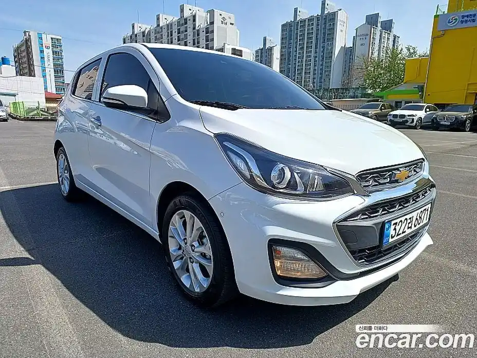 Chevrolet Spark 2021 1.0 гидро в Москве № 1760077, фото 1