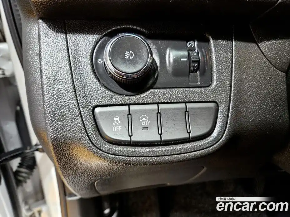 Chevrolet Spark 2016 1.0 гидро в Москве, фото 18