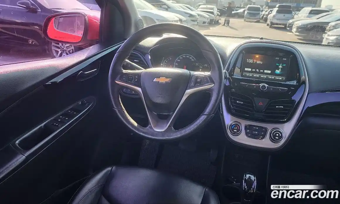 Chevrolet Spark 2017 1.0 гидро в Москве № 1760821, фото 13