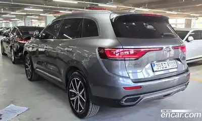 Renault QM6 2022 2.0 гидро в Москве № 1761189, миниатюра 3