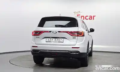 Renault QM6 2018 2.0 гидро в Москве № 1761564, миниатюра 4