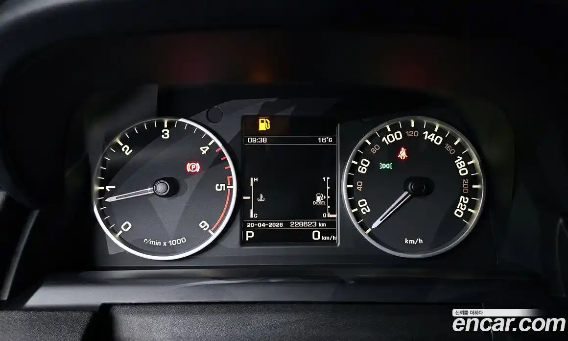 Land Rover Discovery 2015 3.0 гидро в Москве № 1764149, фото 8