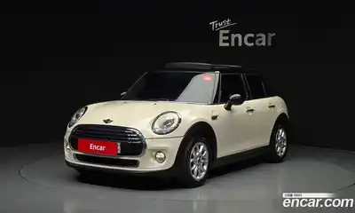 Mini Cooper, 2016