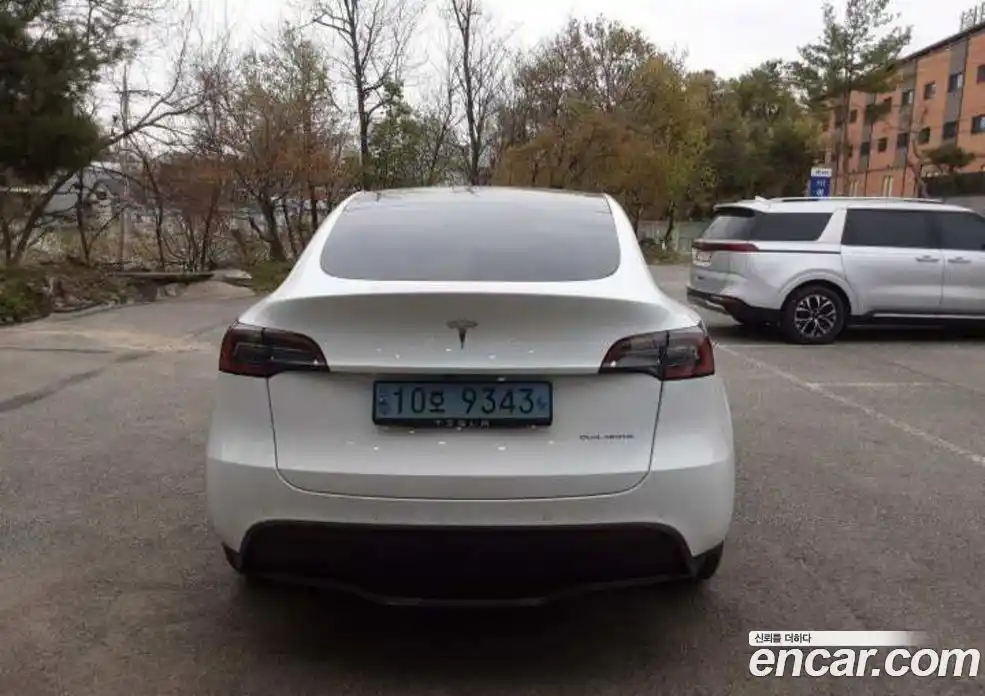 Tesla Model Y 2022 0.1 гидро в Москве № 1764799, фото 3