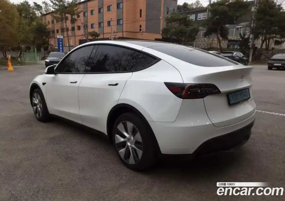 Tesla Model Y 2022 0.1 гидро в Москве № 1764799, фото 9