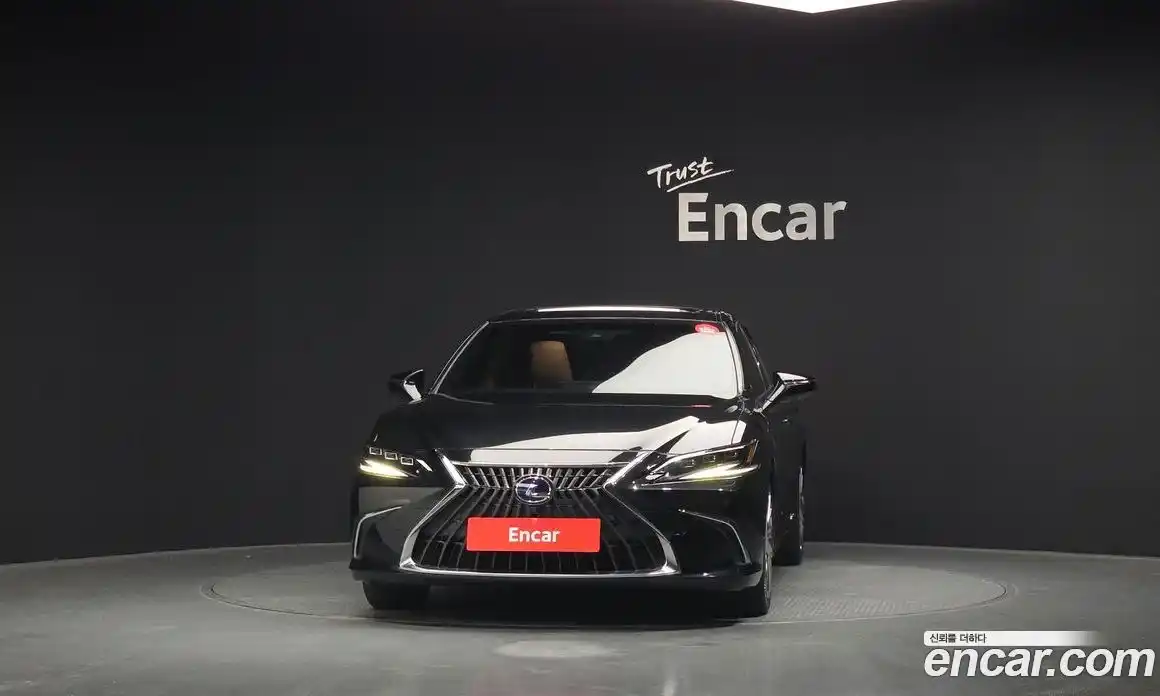 Lexus ES 2022 2.5 гидро в Москве № 1764942, фото 3
