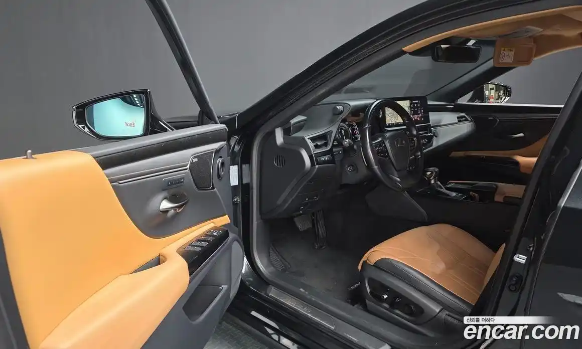 Lexus ES 2022 2.5 гидро в Москве № 1764942, фото 10