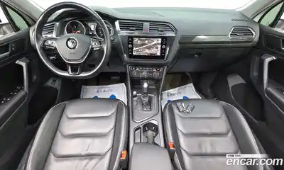 Volkswagen Tiguan 2020 2.0 гидро в Москве № 1765122, миниатюра 7